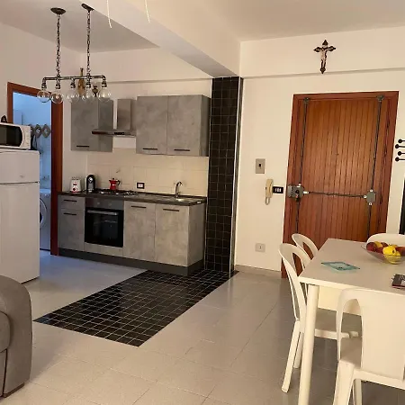 Casa Vacanza Mauricio Apartment Falcone