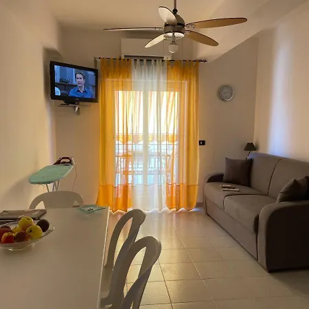 Casa Vacanza Mauricio Apartment Falcone